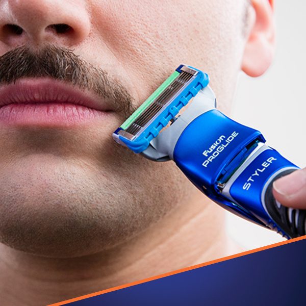 Gillette Styler 4In1 Ξυριστική Μηχανή Προσώπου με Απλές Μπαταρίες